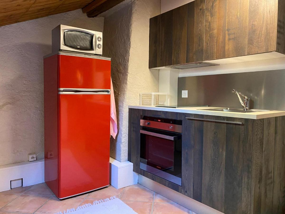 La Favela Hotel Cully Luaran gambar